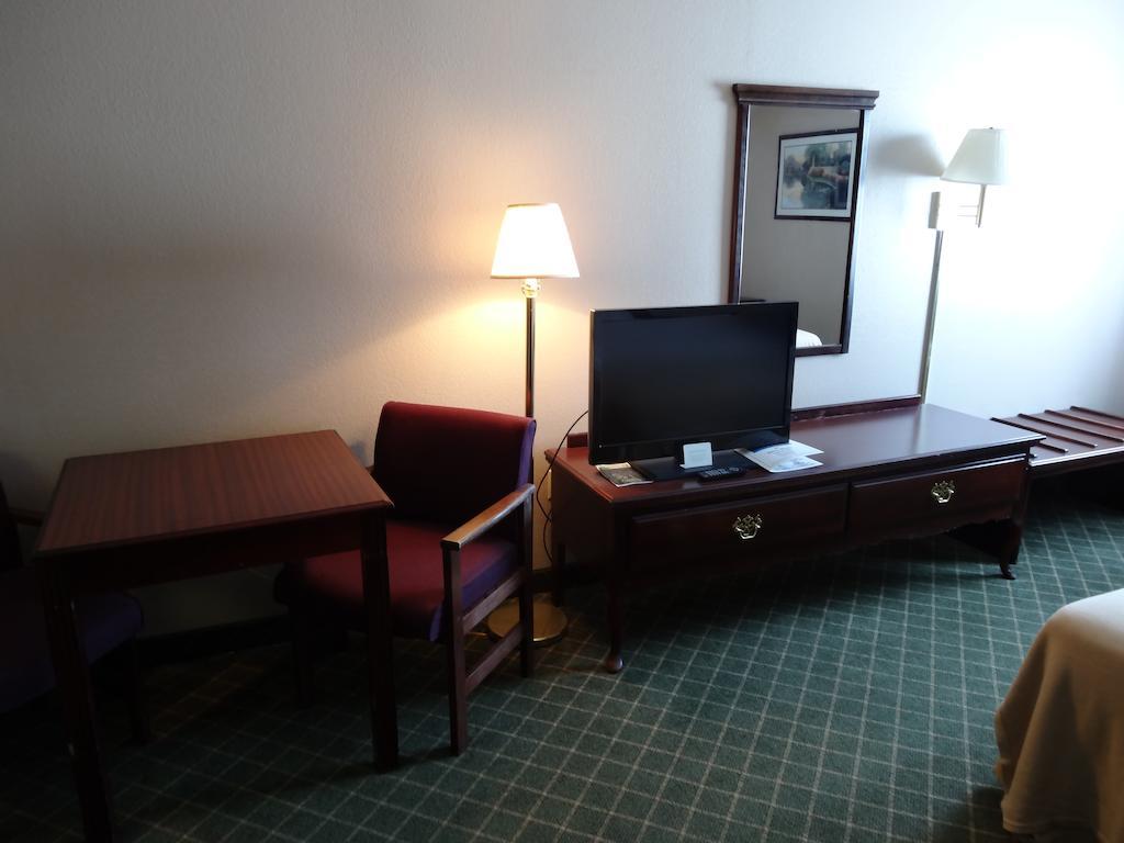Briarwood Inn - Sparta Dış mekan fotoğraf
