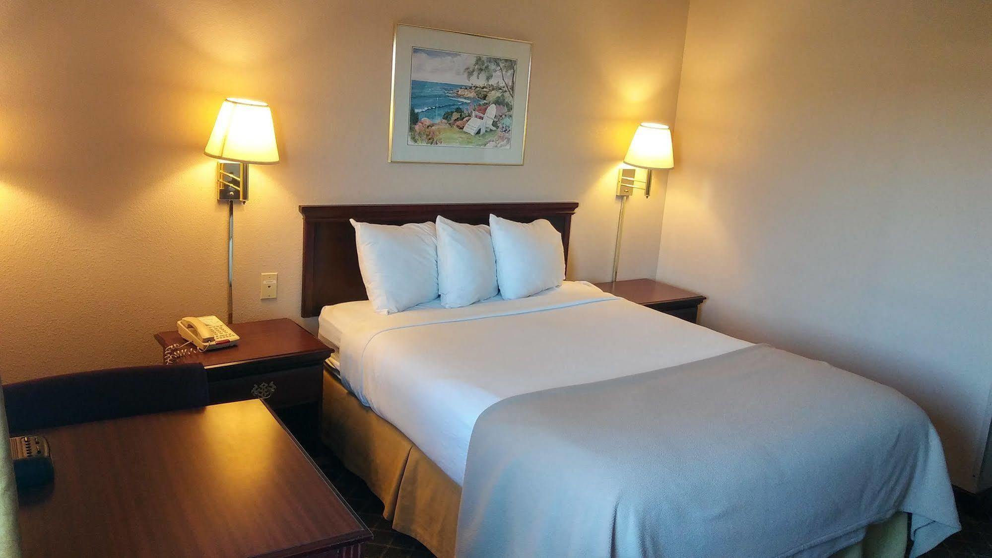 Briarwood Inn - Sparta Dış mekan fotoğraf