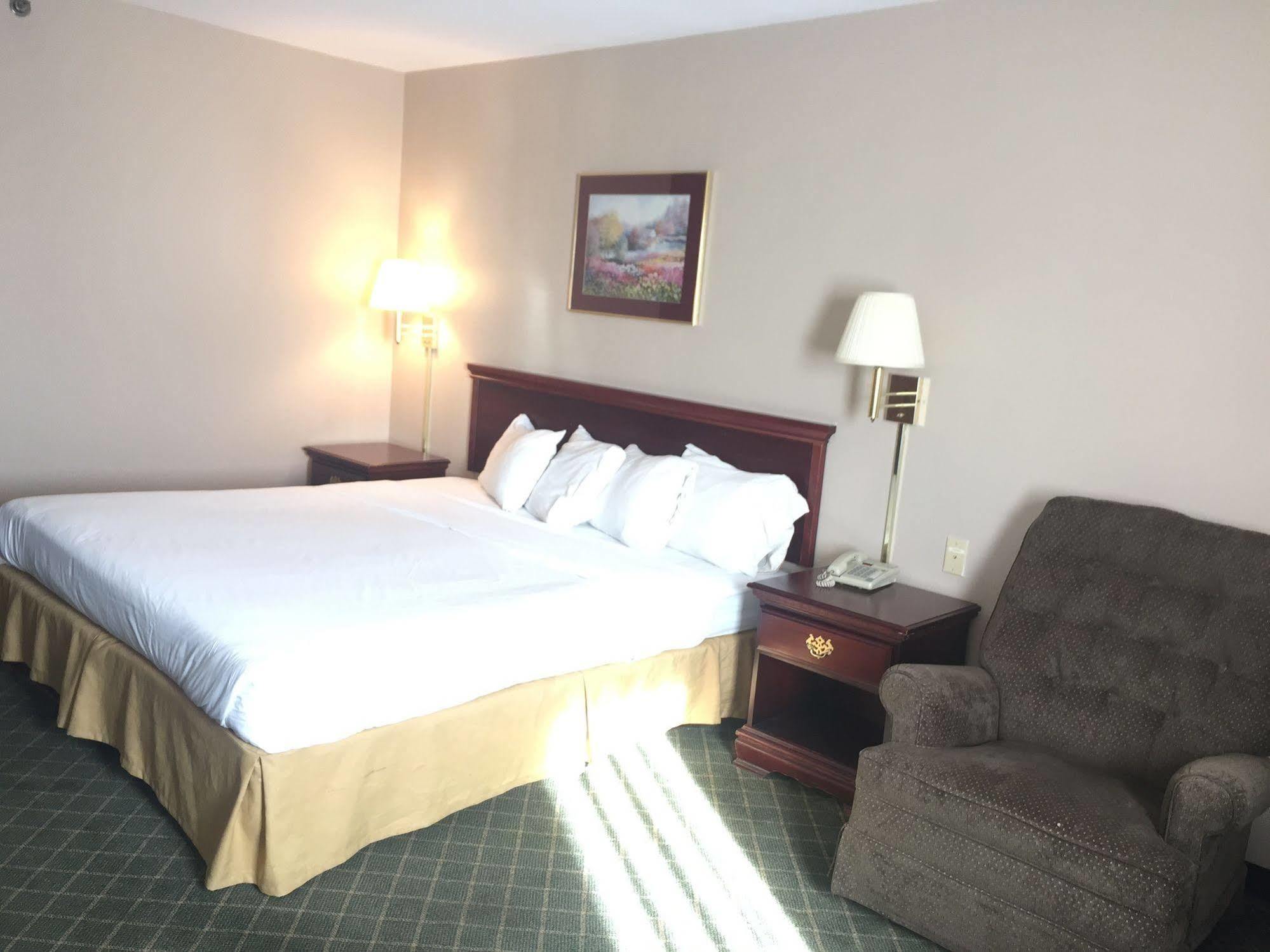 Briarwood Inn - Sparta Dış mekan fotoğraf