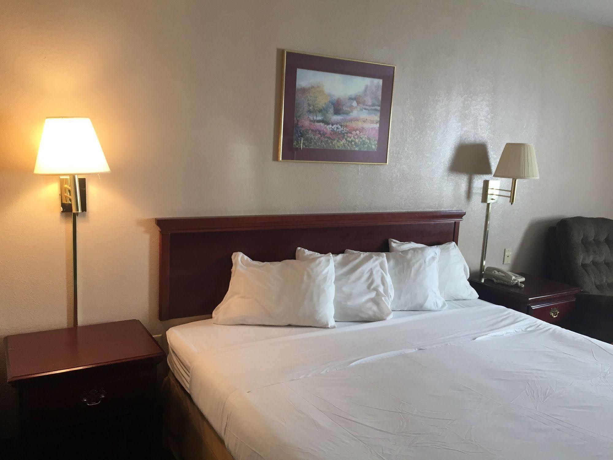 Briarwood Inn - Sparta Dış mekan fotoğraf